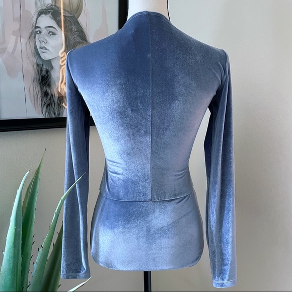 Reformation Velvet “Avalon” Bodysuit in Limber - Picture 3 of 5